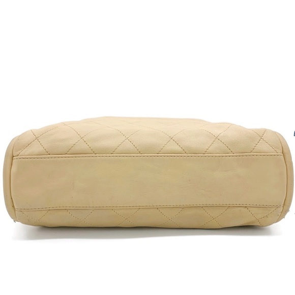 Chanel Ultimate Soft Quilted Lambskin Hobo Bag - Picture 6 of 12